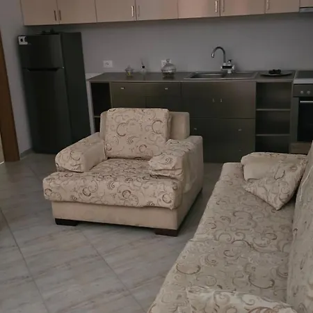 Apartament Si Hebergement Selitë e Vogël