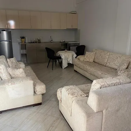 Apartament Si Hebergement *